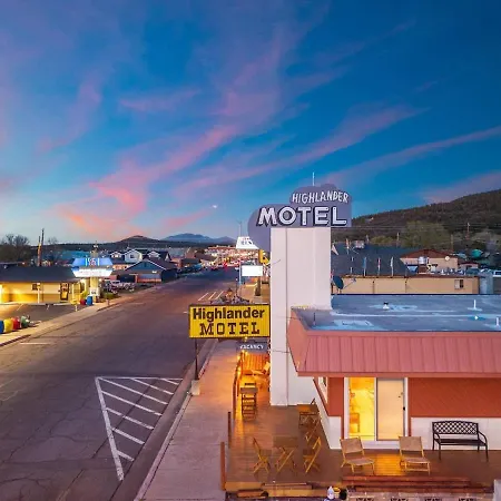 Highlander Motel Room 12 Route 66 Escape